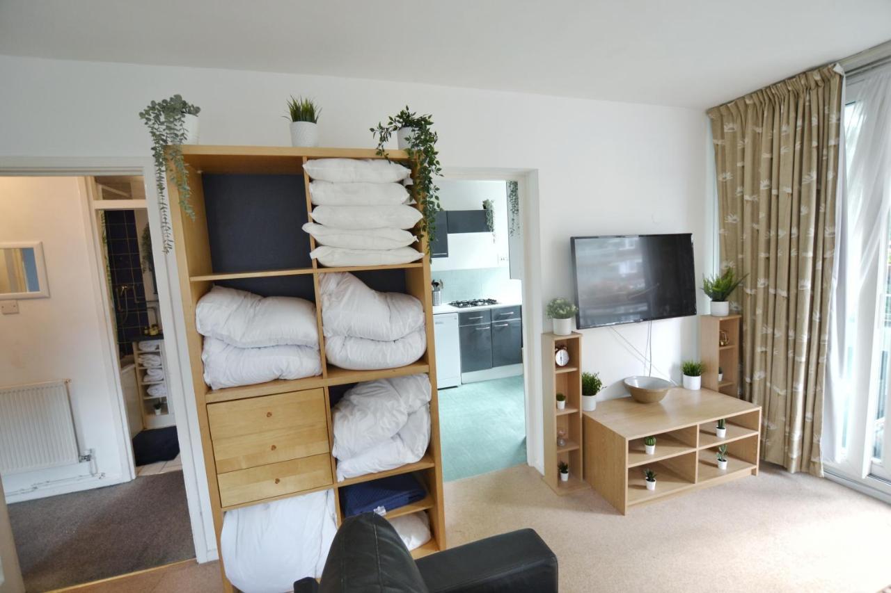 Garden Tower Flat Apartment Лондон Екстериор снимка