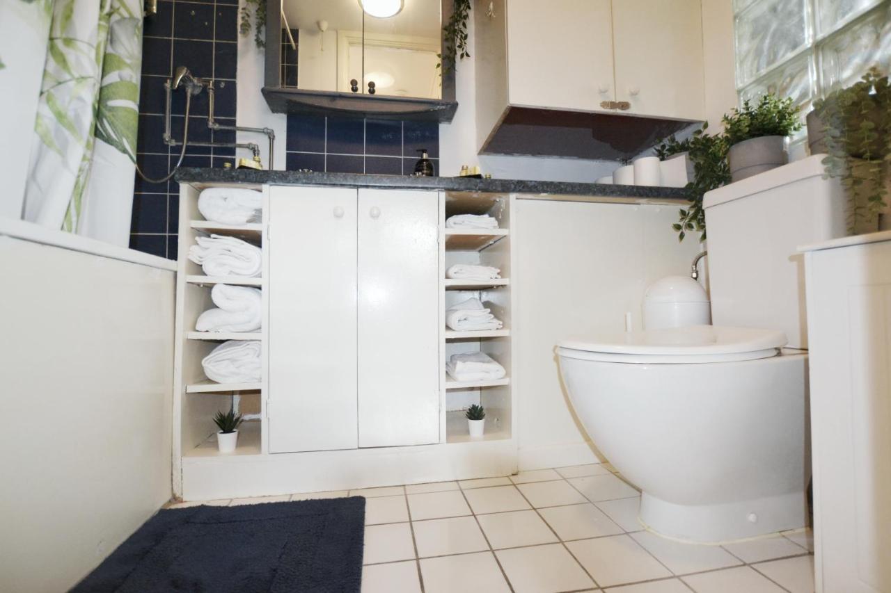 Garden Tower Flat Apartment Лондон Екстериор снимка